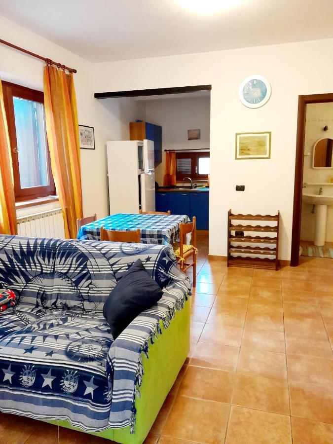 I Gufetti 2 Apartment San Savino  Exterior photo